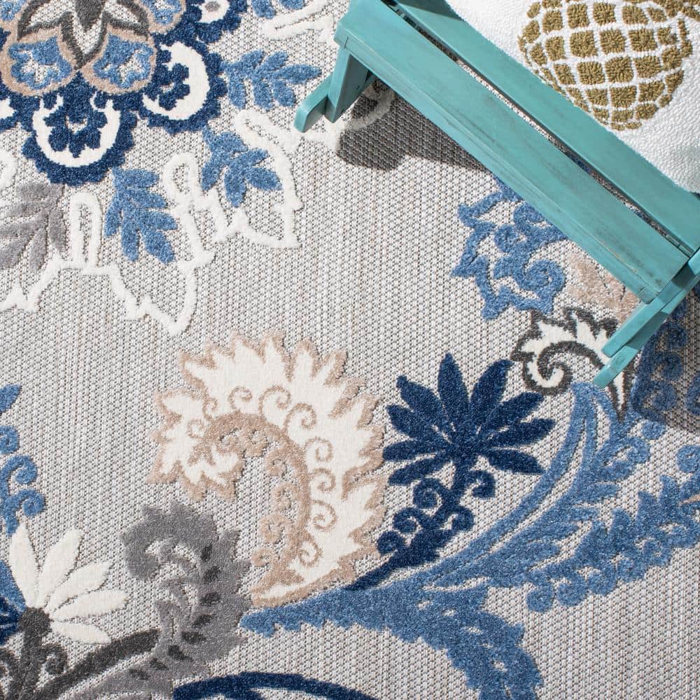 Elegant Gray Floral 9' x 12' Synthetic Easy-Care Area Rug