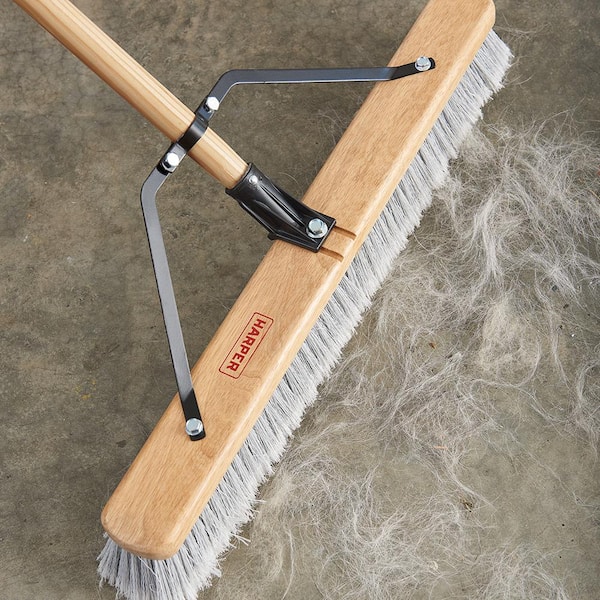 Pro 47 Angle Foundation Brush Synthetic Hair Broom Shape