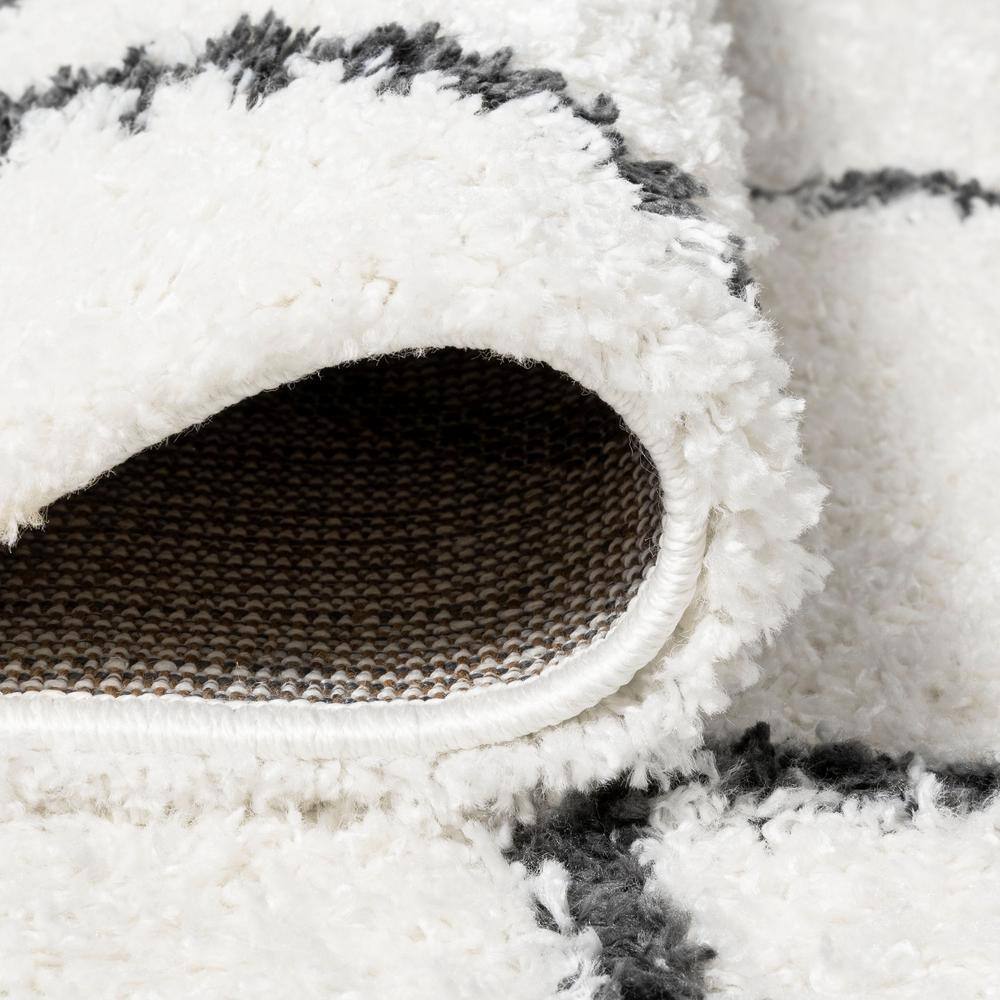 Ivory Diamond Essence 8' x 10' Synthetic Shag Rug
