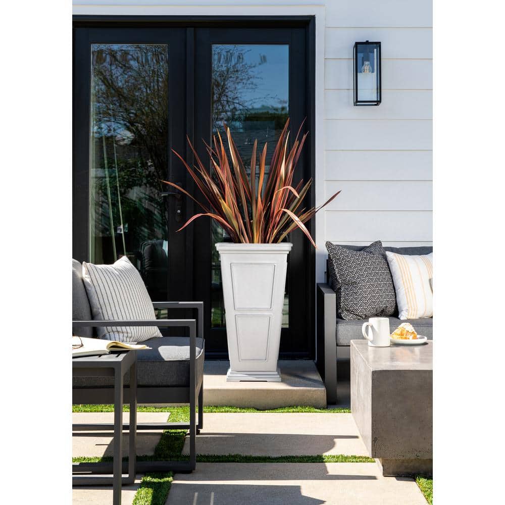 Veradek Brixton Tall 28-inch White Plastic Planter
