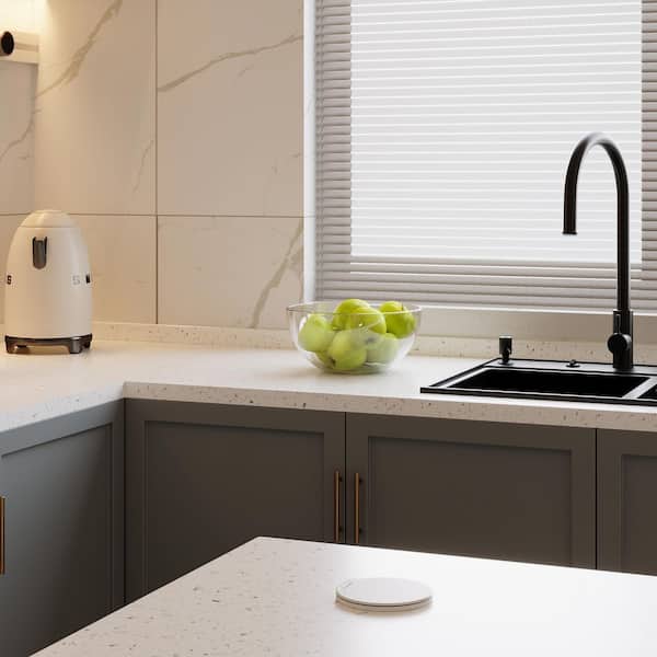 Pass & Seymour 1-Gang Matte White Round Kitchen Countertop Single Outlet Metal Wall Plate Lid