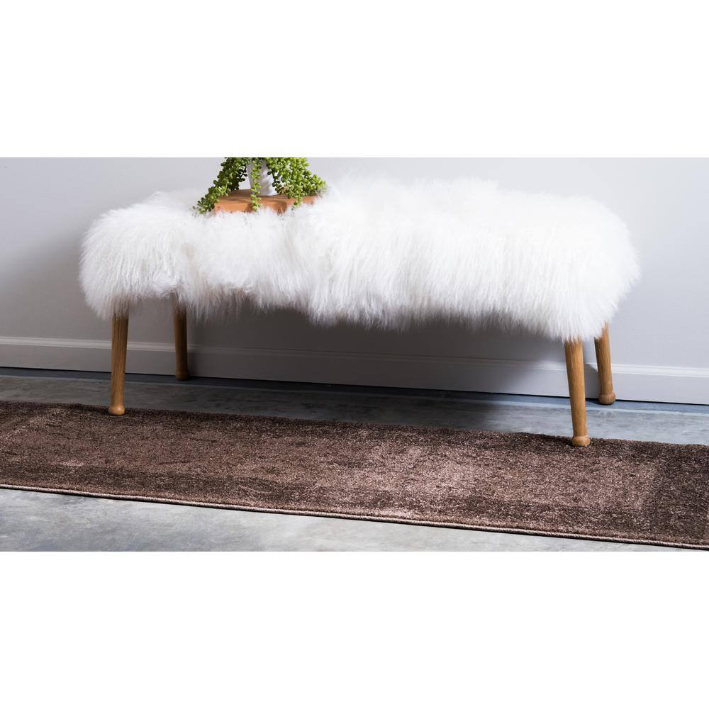 Classic Floral Brown Synthetic 6' Indoor Runner Rug