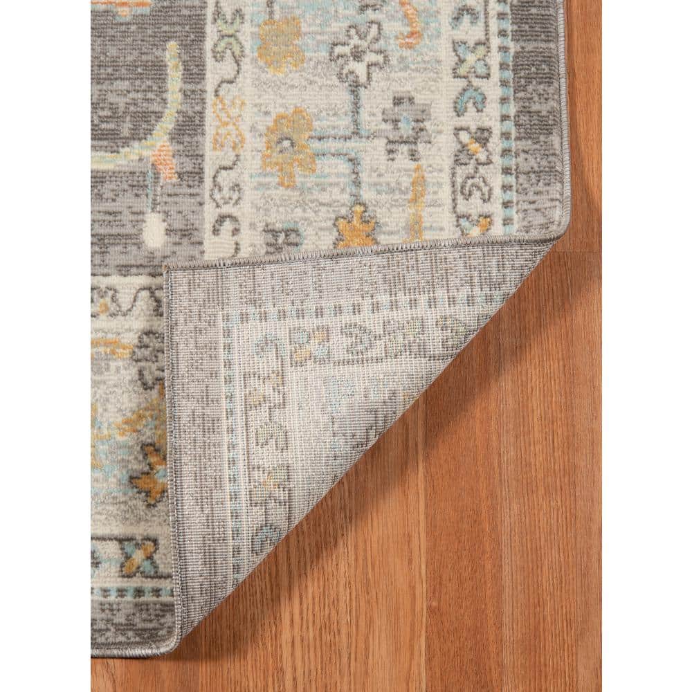 Rectangular Gray 5' x 7' Stain-Resistant Synthetic Area Rug