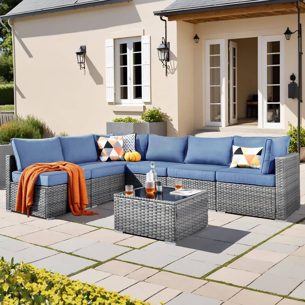 weaxty W Daffodil D Gray 7-Piece Wicker Patio Conversation