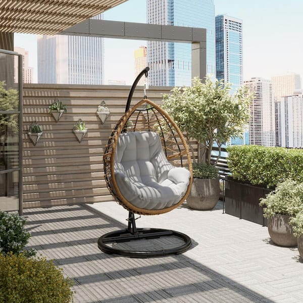 https://images.thdstatic.com/productImages/167c39e9-460f-54db-9587-5f622551fd36/svn/mod-outdoor-lounge-chairs-willaegg-gry-4f_600.jpg