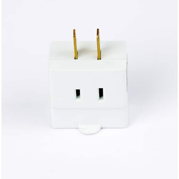 3-Outlet 15 Amp Cube Wall Tap