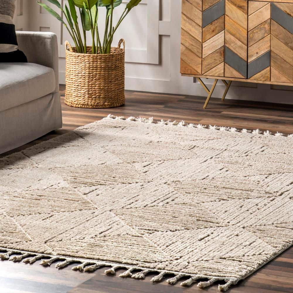 Kerry Beige Geometric Tasseled 7x9 Synthetic Area Rug