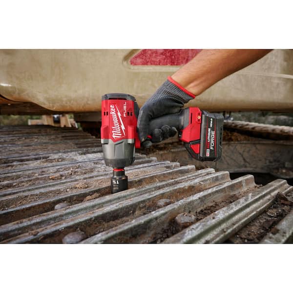 Milwaukee - M18 FUEL 18V Lith-Ion Brushless Cordless 1/2 in. Impact Wrench w/ 1/2 in. Mid Torque Impact Wrench & (2) 6.0 Ah Battery