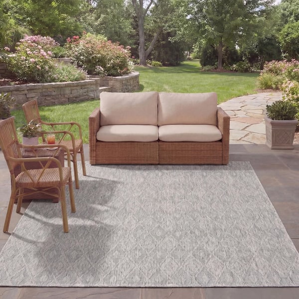 Courtyard Gray 8 ft. x 11 ft. Solid Indoor/Outdoor Patio  Area Rug