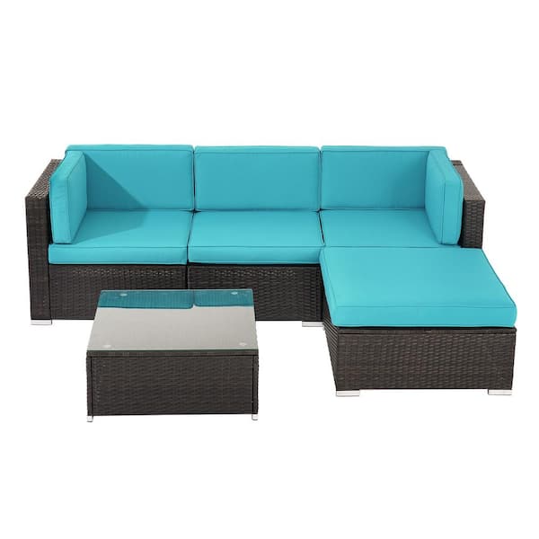 WELLFOR 5-Piece Wicker Patio Conversation Set with Blue Cushions