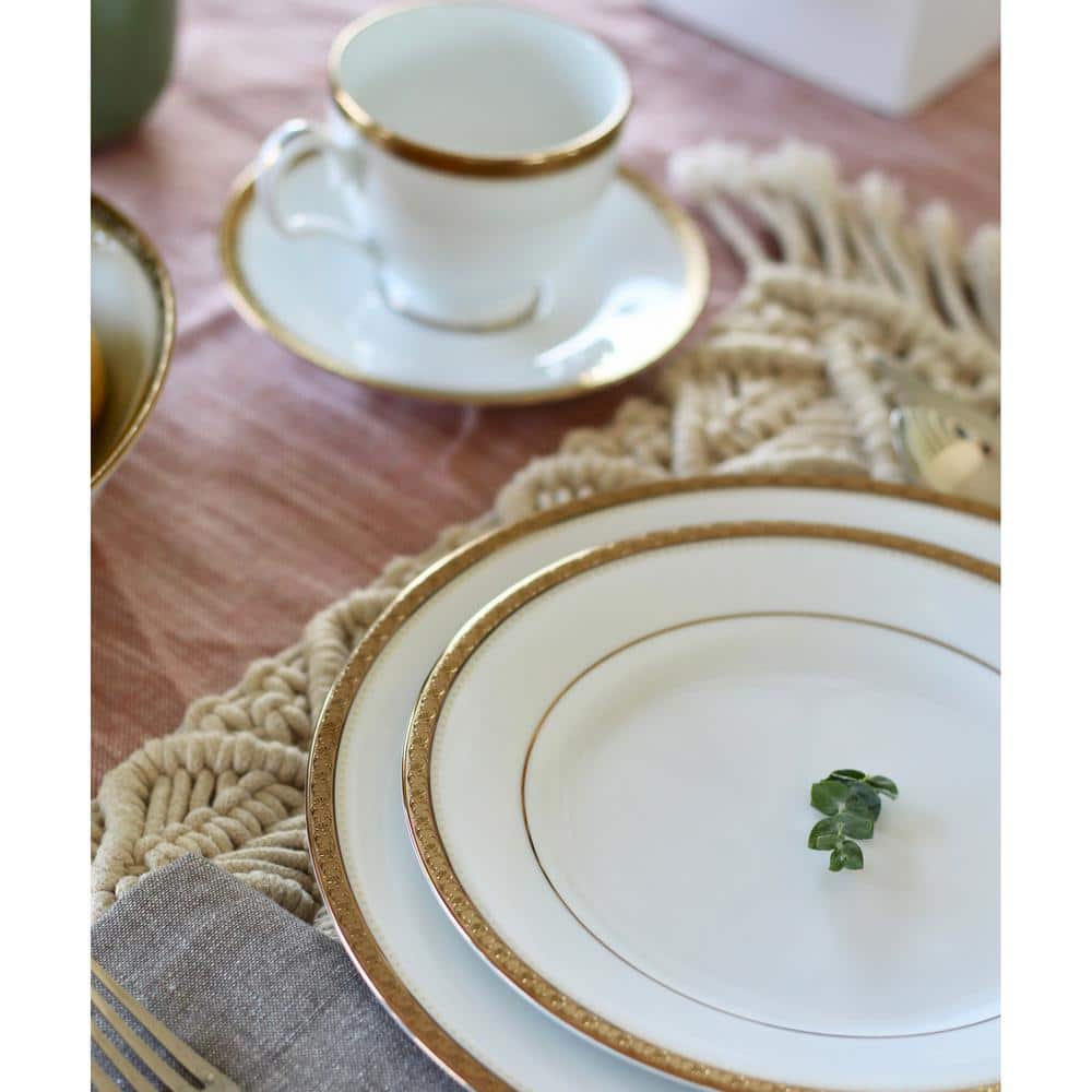 Charlotta Gold Trim White Porcelain 5-Piece Place Setting