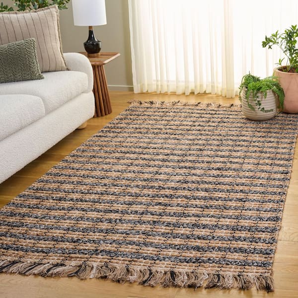 Cape Cod 5 ft. x 8 ft. Gray/Natural Plaid Area Rug