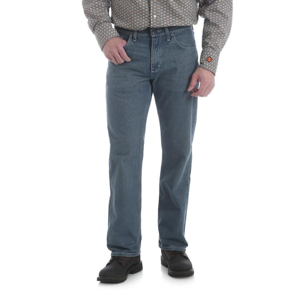 Wrangler Men's Size 36 in. x 36 in. Vintage Bootcut Jean