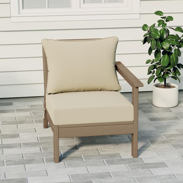 Birchwood Outdoor Patio Deep Seating Right Facing Arm HDPE Lounge Chair in Weathered Wood with Beige Cushions