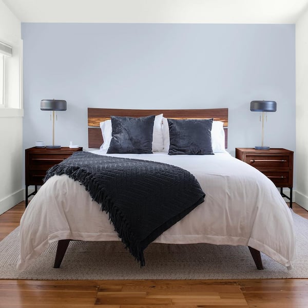 Glidden Premium 1 gal. PPG1041-4 Blue Dolphin Flat Interior Latex