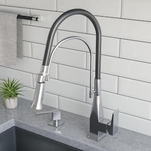 Single-Handle Pull-Down Sprayer Kitchen Faucet in Brushed Nickel