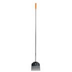 Fiskars 8 in. Shrub Rake 396610-1001 - The Home Depot