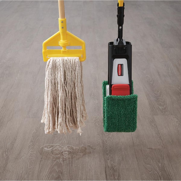 https://images.thdstatic.com/productImages/16e251f5-9782-450f-884c-0f025716154c/svn/rubbermaid-commercial-products-flat-mops-2132422-76_600.jpg