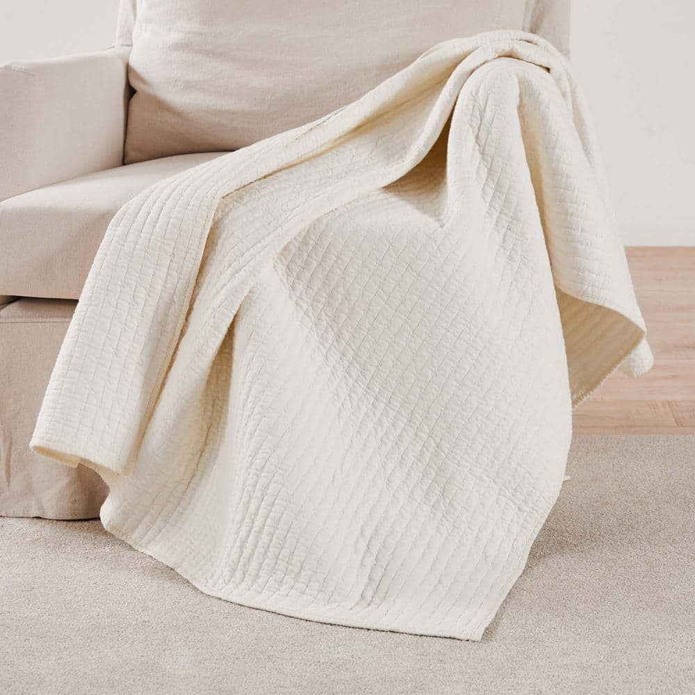 Cream best sale bedspread throw