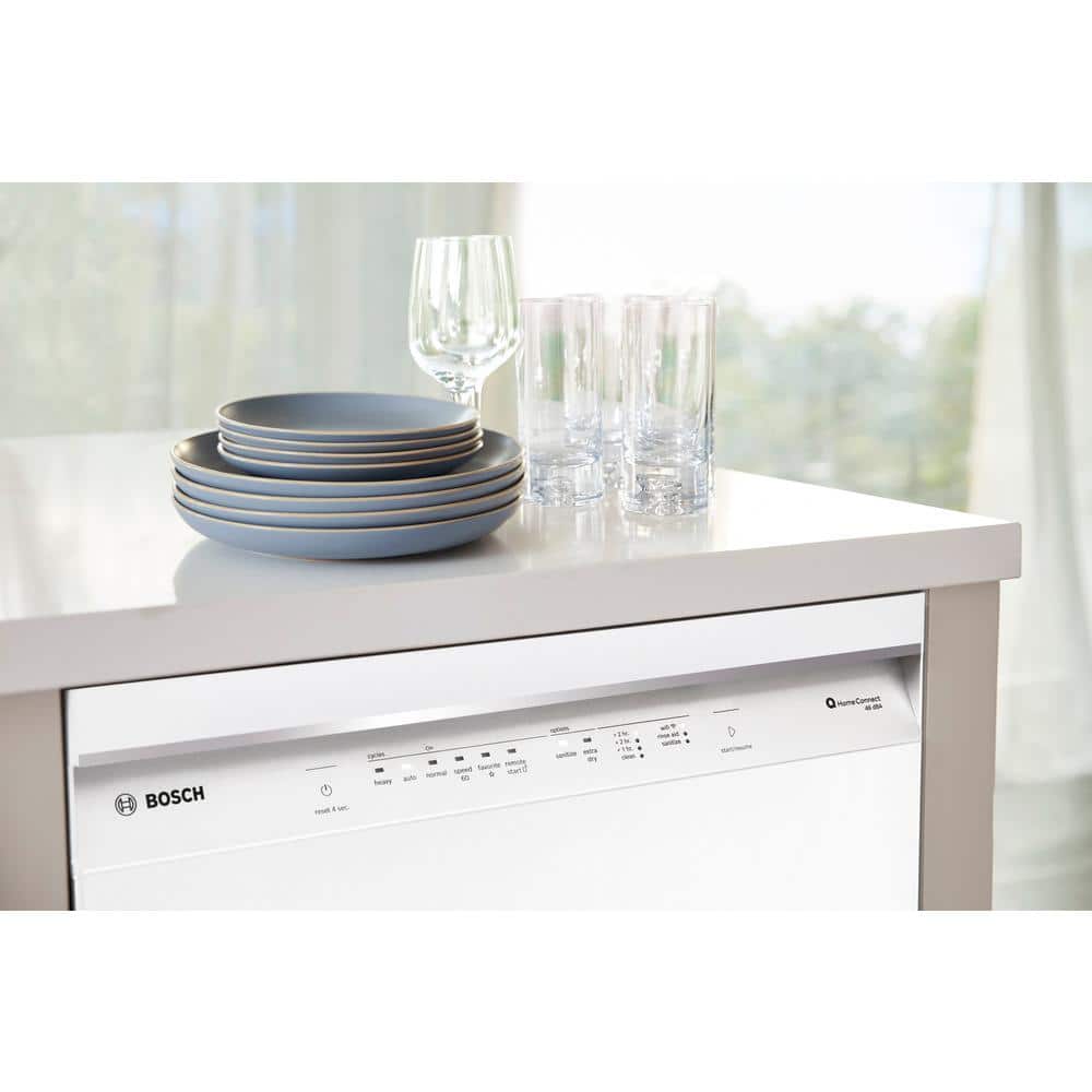 24" White Built-In Dishwasher with Stainless Steel Tub