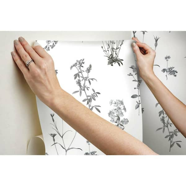 Red Barrel Studio® Self Adhesive Contact Paper Pre-pasted Decorative Peel &  Stick Floral Roll