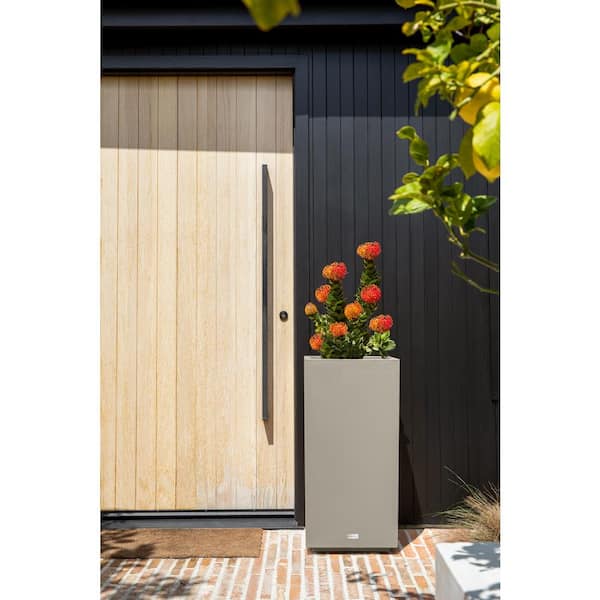 Block Medium Gray Plastic Square Planter with Drainage Holes (15.5 in. L x 15.5 in. W x 32 in. H)