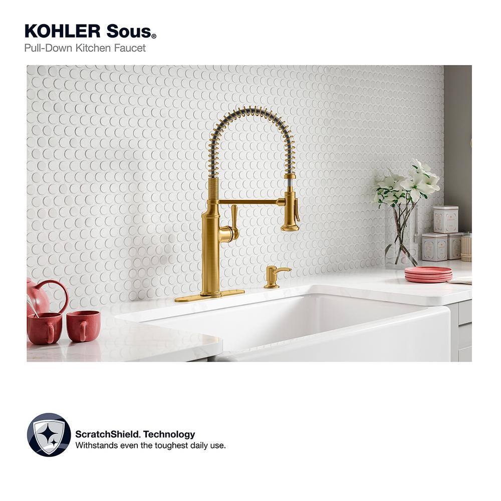Vibrant Brushed Brass Single Handle Pull Down Kitchen Faucet