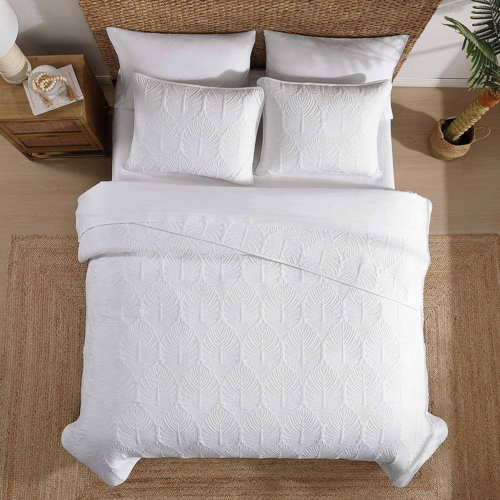 White Organic Cotton Full Quilt Set with Reversible Design