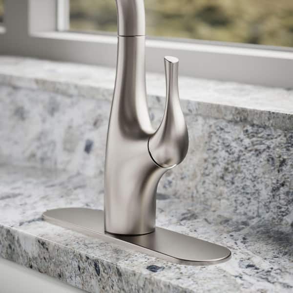 KOHLER Avi Single-Handle Pull Out Sprayer Kitchen Faucet in