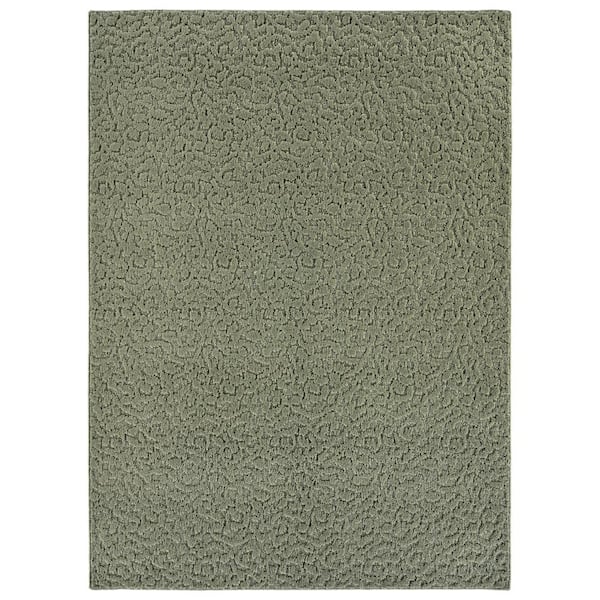 Ivy Sage 5 ft. x 7 ft. Floral Area Rug