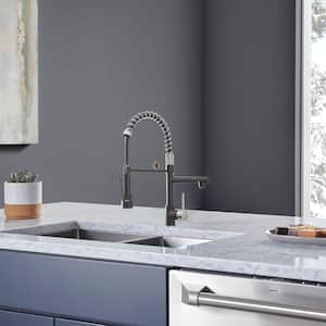 Single Hole Single Handle Pull Down Sprayer Kitchen Faucet, Modern Kitchen Sink Faucet in Matte Black&Brushed Nickel