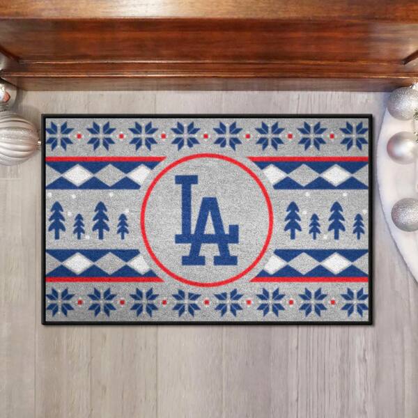 FANMATS Los Angeles Dodgers Blue Holiday Sweater 1.5 ft. x 2.5 ft. Starter  Area Rug 26402 - The Home Depot