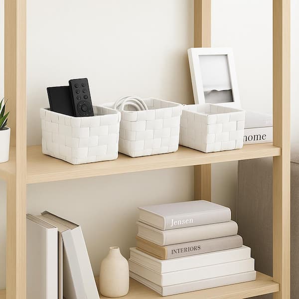 EVIDECO French home goods 4.2 in. H x 5.3 in. W x 7.8 in. D White