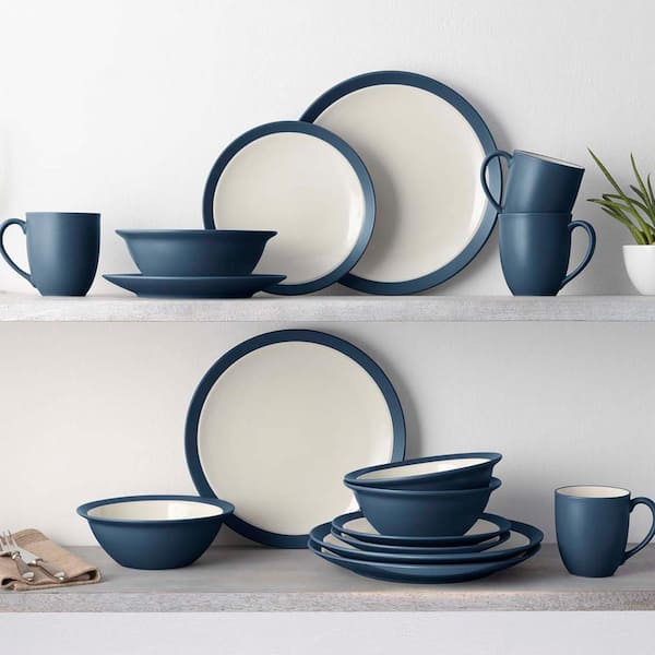Noritake Colorwave Blue 16-Piece Curve (Blue) Stoneware Dinnerware