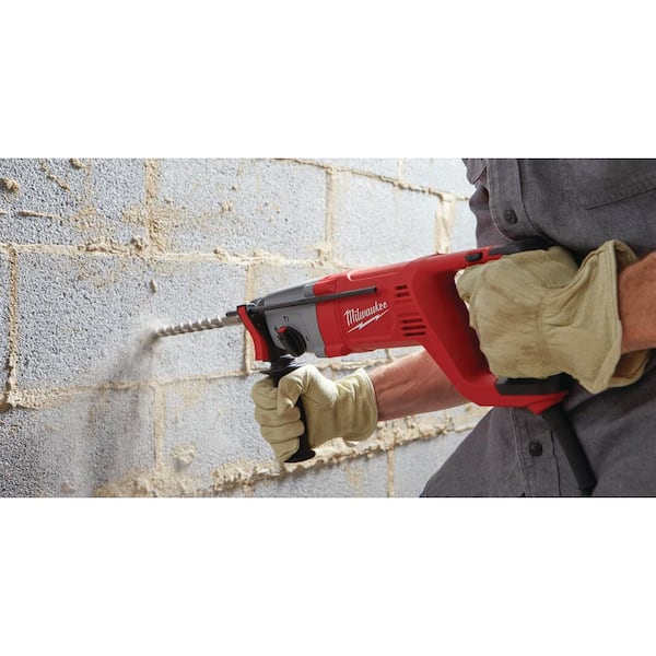 Milwaukee 6130-33 7 Amp 4-1/2-Inch Small Angle Grinder : : Tools &  Home Improvement