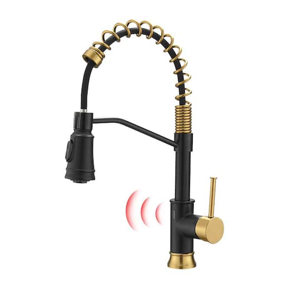 Single-Handle Single Hole Pull-Down Sprayer Kitchen Faucet with Touchless Sensor in Matte Black and Gold