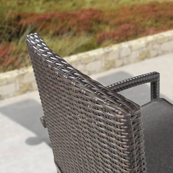 ULAX FURNITURE Swivel Wicker Outdoor Bar Stool with Gray Cushion