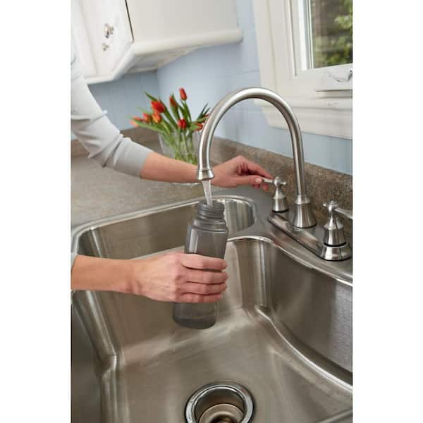 NEW Rubbermaid Reveal Microfiber Spray Mop - household items - by owner -  housewares sale - craigslist