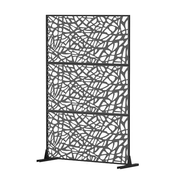 Mesh-Shaped Freestanding Plastic Privacy Screen in Black
