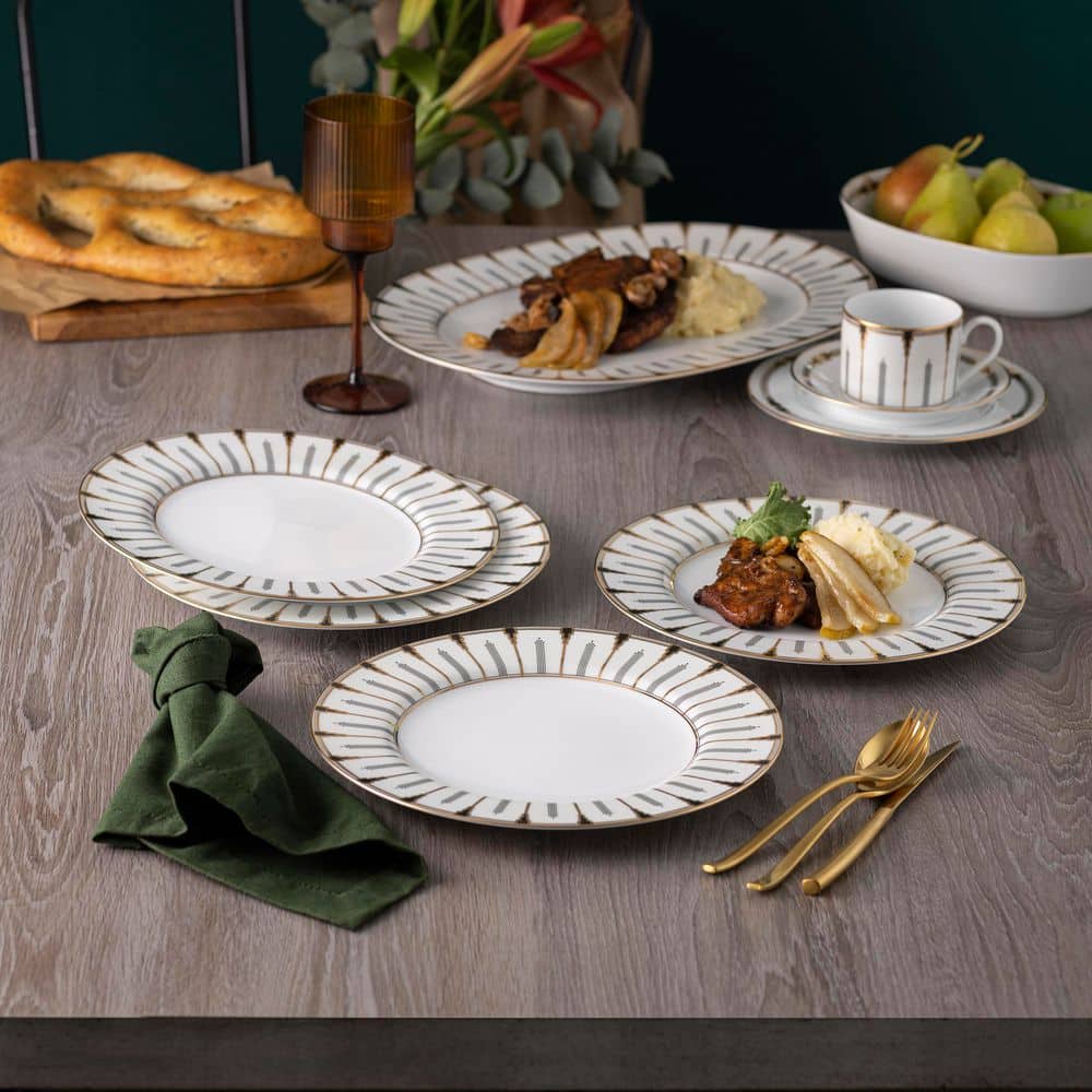 Noritake Empire Gold 10.50 in. (Gold) Porcelain Dinner Plates