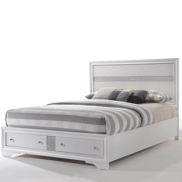 Acme Furniture Naima White King Size Panel Bed