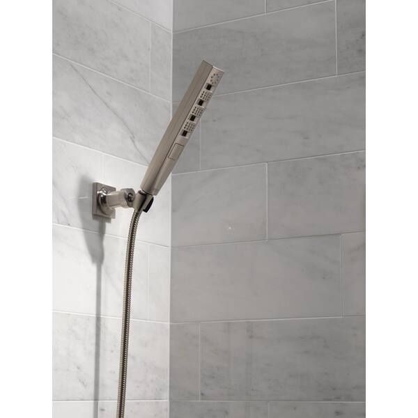 Delta Faucet H2Okinetic Handbrause, Chrom, 4 Strahlarten – Mit Schlauch Für Mehr Komfort