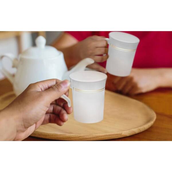 Adrinfly 8 oz. 40-Pieces White with Gold Rim Non-toxic Party Plastic Coffee  Mug 100% food grade Suitable for Hot or Cold Liquids. SNPH034IN262 - The  Home Depot