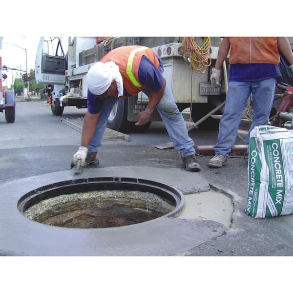 Rapid Set - 60 lbs. High-Performance, Rapid-Hardening Concrete Mix