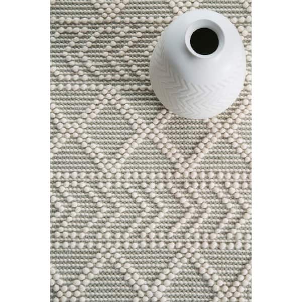 Tabatha Tassel Cream 4 ft. x 6 ft. Area Rug