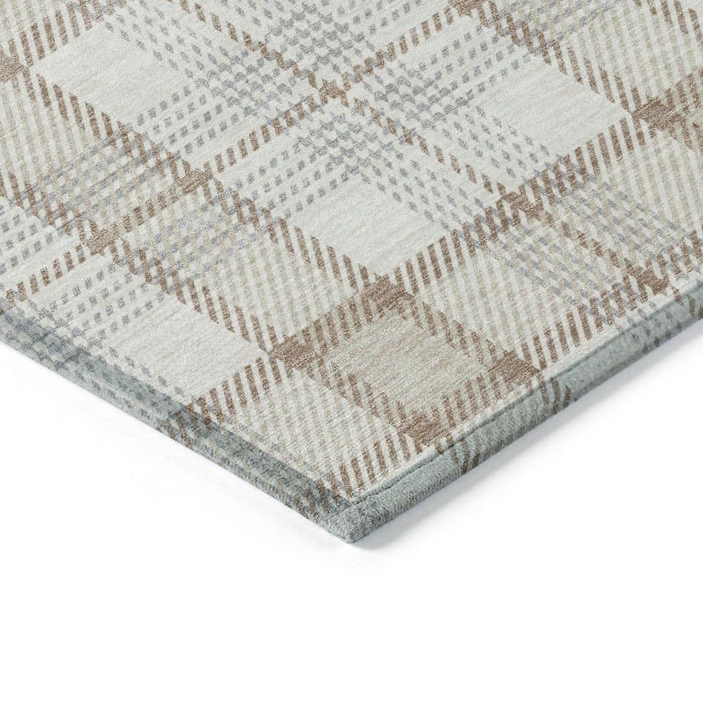 Ivory and Beige Plaid Machine Washable Indoor/Outdoor Rug
