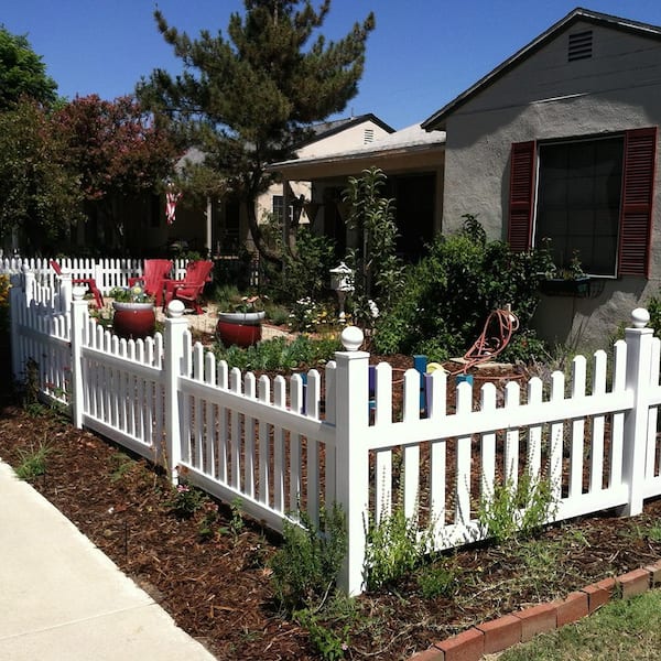 Ellington 4 ft. H x 6 ft. W White Vinyl Picket Fence Panel Kit