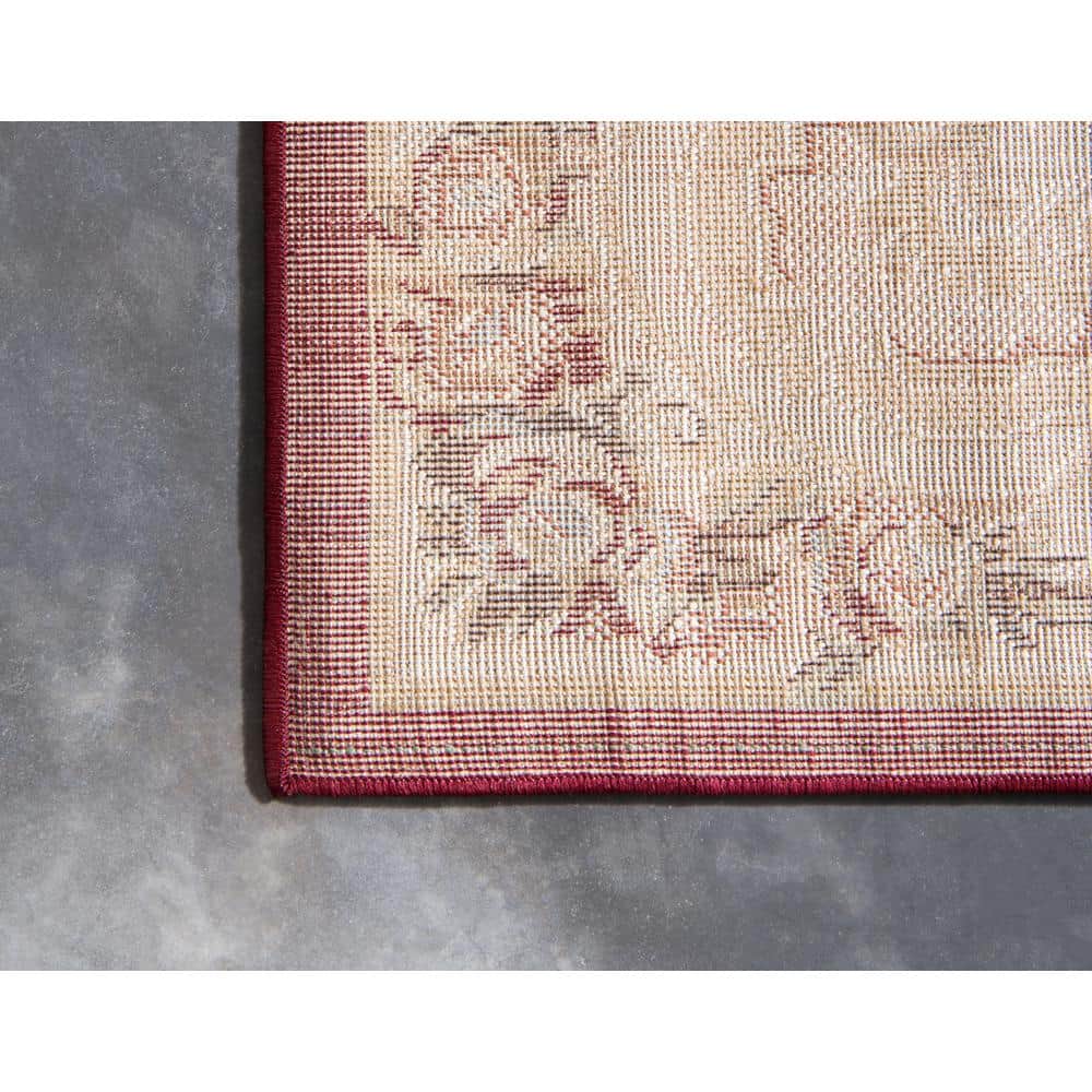 Elegant Versailles Red Square Synthetic Rug, 6'x6', Stain-Resistant