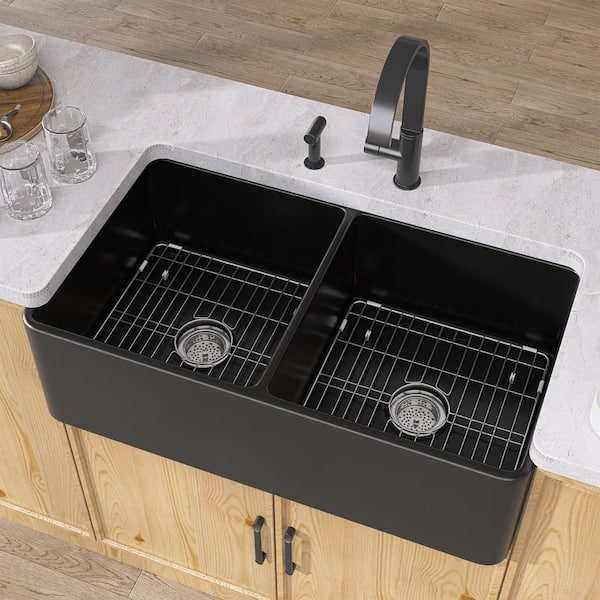 NTQ 33 in. Apron Front Kitchen Sink Double Bowl Black Farmhouse Sink Reversible Fireclay Sink for Kitchen with Basin Rack