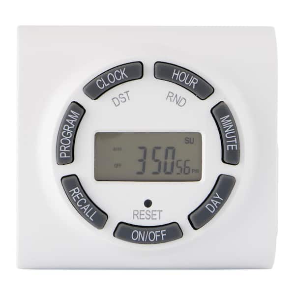 Defiant 15 Amp 7-Day Indoor Plug-In Digital Polarized Timer, White